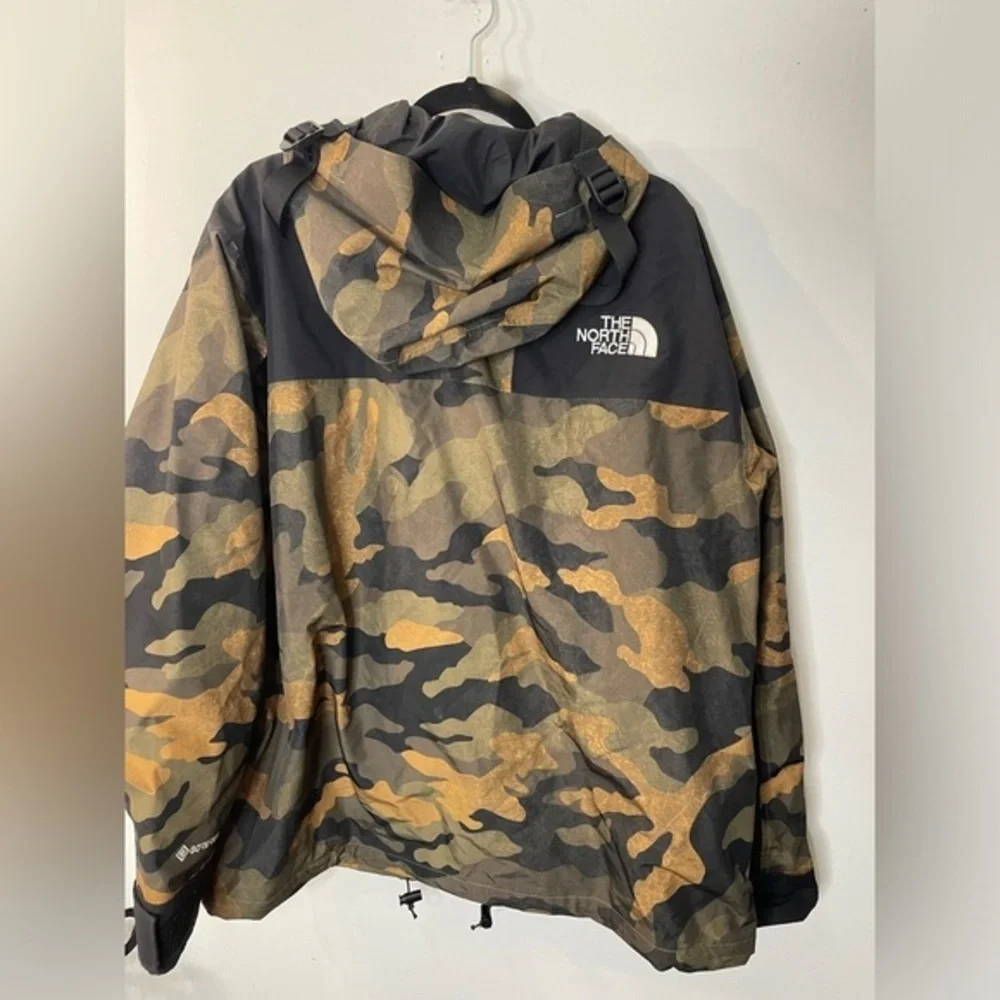 The North Face 1990‎ Mountain Jacket GTX Camo size xl